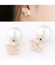 Tiny Seashell Flower with Pearl Ear Studs - White