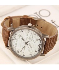 Vintage Fashion Characters Dial Design Wrist Watch - Brown