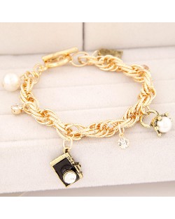 Camera Pendant Pearls Inlaid Twist Chain Fashion Bracelet