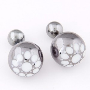 White Flower Pattern Prints Big and Small Balls Fashion Earrings - Gray