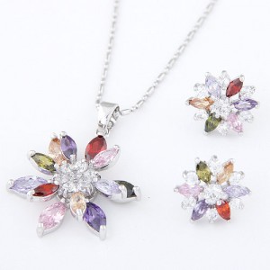 Cubic Zirconia Embedded Floral Style Platinum Plating Copper Necklace and Earrings Set - Multicolor