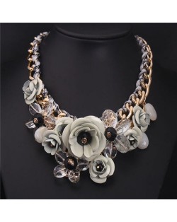 Vivid Sweet Summer Flowers Cluster Design Fashion Necklace - Royal Blue