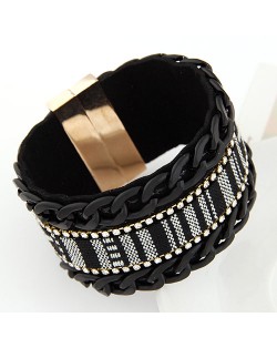 Black Costume Chains with Contrast White Cloth Fashion Magnet Bangle