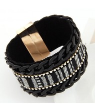 Black Costume Chains with Contrast White Cloth Fashion Magnet Bangle