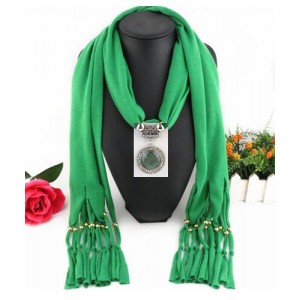 Round Stone Inlaid Ethnic Pendant Fashion Scarf Necklace - Green
