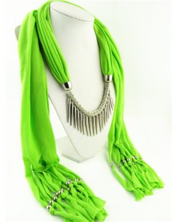 Punk Fashion Long Rivets Tassels Scarf Necklace - Grass