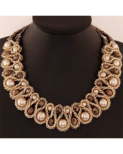 Crystal and Pearl Inlaid Metallic Wire Weaving Statement Necklace - Brown