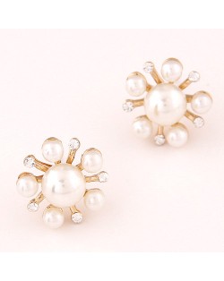 Elegant Radial Pattern Pearl and Czech Rhinestone Ear Studs