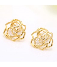 Dual Round Cubic Zirconia Embellished Hollow Design Fashion Ear Studs - Golden