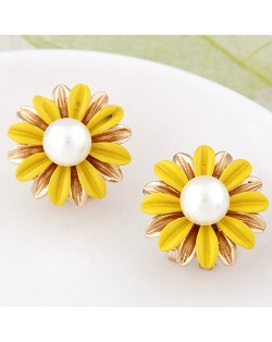 Korean Fashion Sweet Sunflower Ear Studs - Yellow