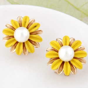 Korean Fashion Sweet Sunflower Ear Studs - Yellow