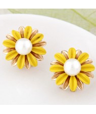 Korean Fashion Sweet Sunflower Ear Studs - Yellow