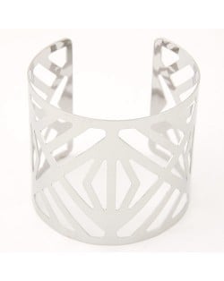 Irregular Hollow Floral Pattern Super Wide Fashion Bangle - Silver