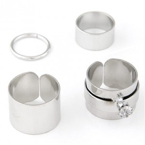Young Girl Fashion Four Pieces Alloy Ring Set - Silver
