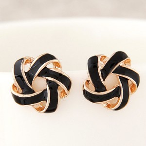 Alluring Spiral Shape Hollow Flower Fashion Earrings - Black