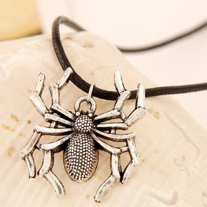 Vintage Alloy Spider Pendant Wax Rope Fashion Necklace