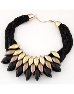 Fashionable Beads Cluster Costume Fashion Necklace - Black and Golden