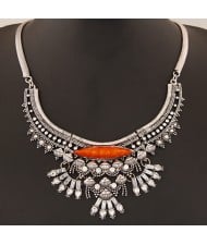 Charming Gem Decorated Vintage Ethnic Floral Design Snake Chain Fashion Necklace - Silver