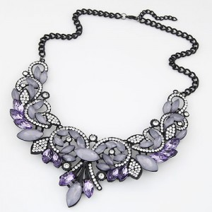 Luxurious Rhinestone and Resin Gems Combo Romantic Hollow Floral Fashion Necklace - Black