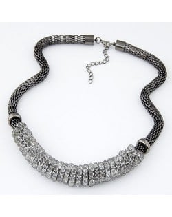 Rhinestone Twining Snake Chain Short Fashion Necklace - Gun Black