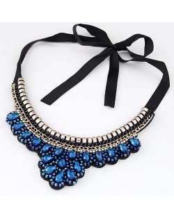 Rhinestone and Crystal Combined Flower Pattern Ribbon Fashion Necklace - Blue