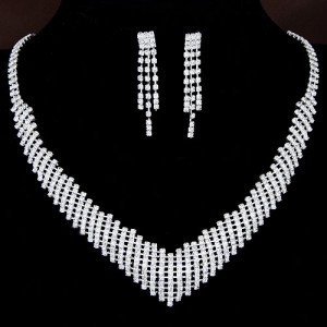 Hollow Crossing Pattern Rhinestone Brides Fashion Necklace and Earrings Set