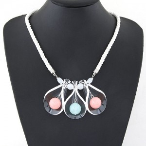 Balls in the Curled Leaves Design Small Version Rope Costume Fashion Necklace - White