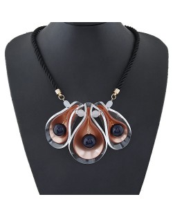 Balls in the Curled Leaves Design Big Version Rope Costume Fashion Necklace - Brown