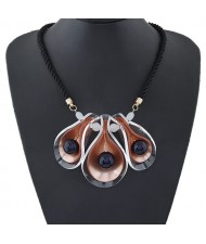 Balls in the Curled Leaves Design Big Version Rope Costume Fashion Necklace - Brown