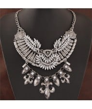 Resin Gems Combined Leaves Attached Bauhinia Flowers Pendant Statement Fashion Necklace - Vintage Silver