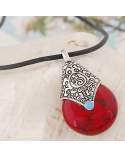 Vintage Resin Waterdrop Pendant Leather Rope Fashion Necklace - Red