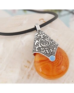 Vintage Resin Waterdrop Pendant Leather Rope Fashion Necklace - Orange