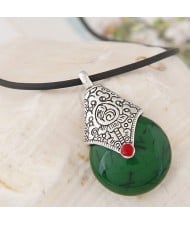 Vintage Resin Waterdrop Pendant Leather Rope Fashion Necklace - Green