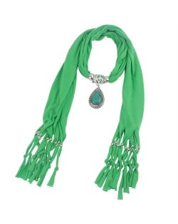 Folk Fashion Waterdrop Pendant Scarf Necklace - Green