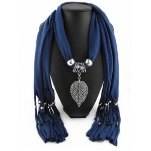 Refined Hollow Leaf Pendant Fashion Scarf Necklace - Ink Blue