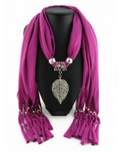 Refined Hollow Leaf Pendant Fashion Scarf Necklace - Fuchsia