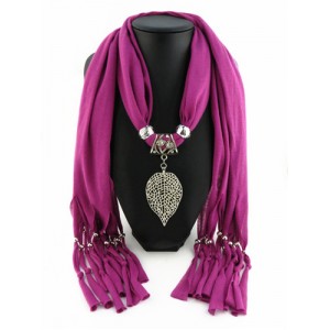 Refined Hollow Leaf Pendant Fashion Scarf Necklace - Fuchsia