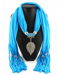 Refined Hollow Leaf Pendant Fashion Scarf Necklace - Blue