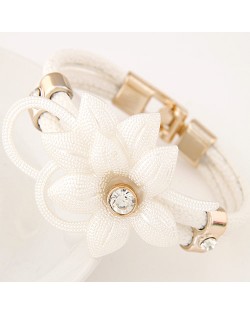 Sweet Gem Inlaid Flower Attached Leather Fashion Bracelet - White