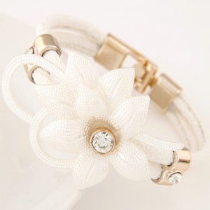 Sweet Gem Inlaid Flower Attached Leather Fashion Bracelet - White