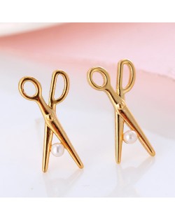 Pearl Inlaid Mini Scissors Design Copper Ear Studs - Golden