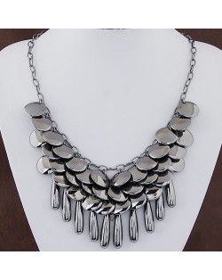 Alloy Rounds and Waterdrop Pendants Statement Fashion Necklace