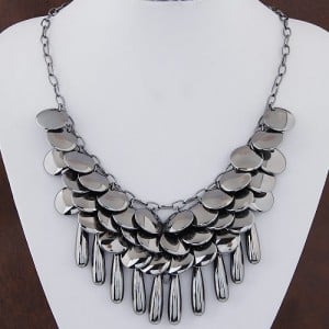 Alloy Rounds and Waterdrop Pendants Statement Fashion Necklace