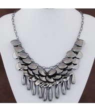 Alloy Rounds and Waterdrop Pendants Statement Fashion Necklace