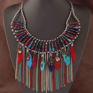 Luxurious Feather and Alloy Tassel Glass Beads Statement Fashion Necklace - Multicolor