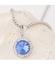 Graceful Czech Rhinestone and Glass Gem Embedded Round Pendant Alloy Fashion Necklace - Blue