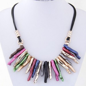 Resin Artistic Design Pendants Fashion Costume Rope Necklace - Multicolor