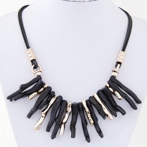Resin Artistic Design Pendants Fashion Costume Rope Necklace - Black