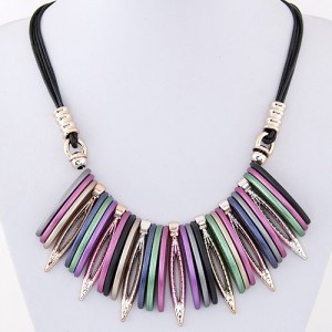Artistic Bars and Hollow Leaves Pendant Statement Fashion Necklace - Multicolor