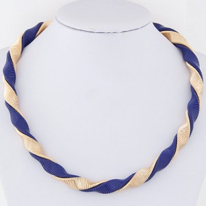 Dual Mixed Colors Weaving Pattern Alloy Fashion Short Necklace - Golden and Blue